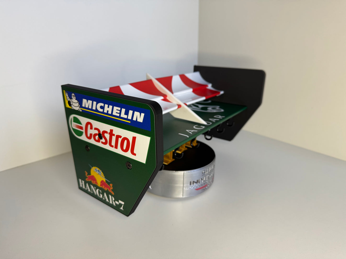 Formula 1 F1 Jaguar Redbull Key holder.