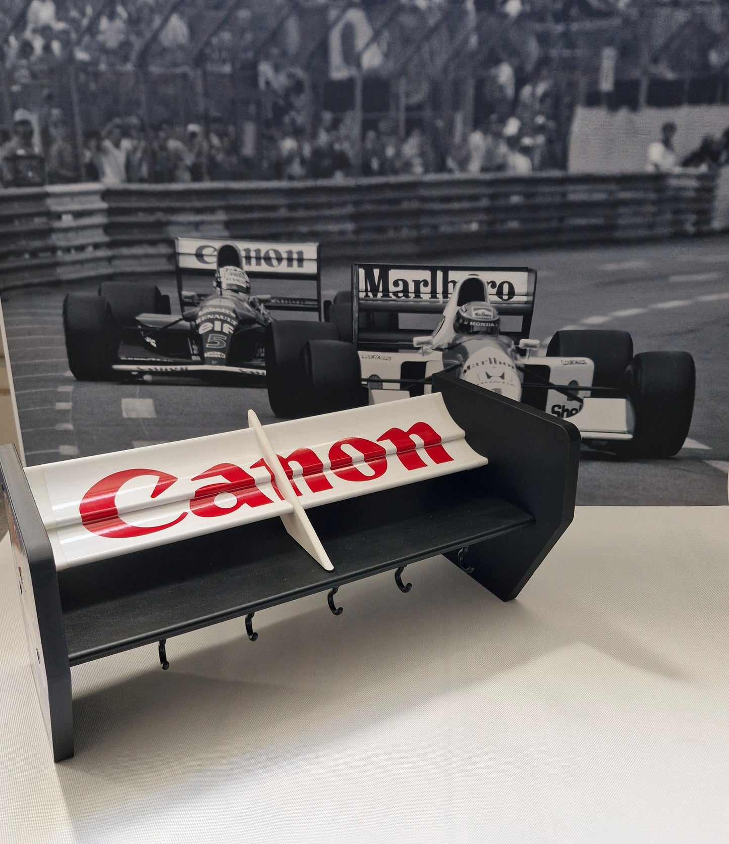 Mansell Formula 1 F1 spoiler key holder replica Williams, key storage man cave garage display piece Motorsport fan gift