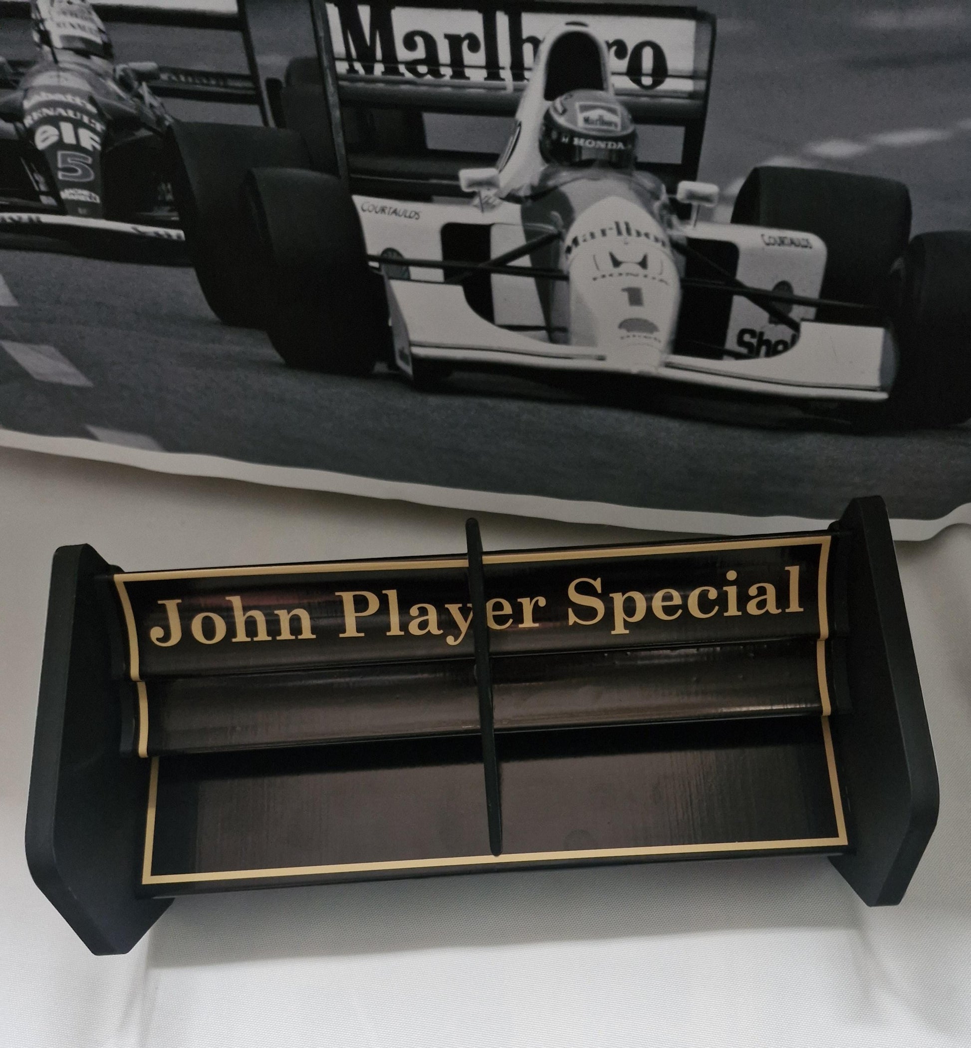 F1 Formula1 Lotus JPS John player special Senna spoiler key holder / Motorsport fan gift/ storage solution /display piece for keys /sunglass