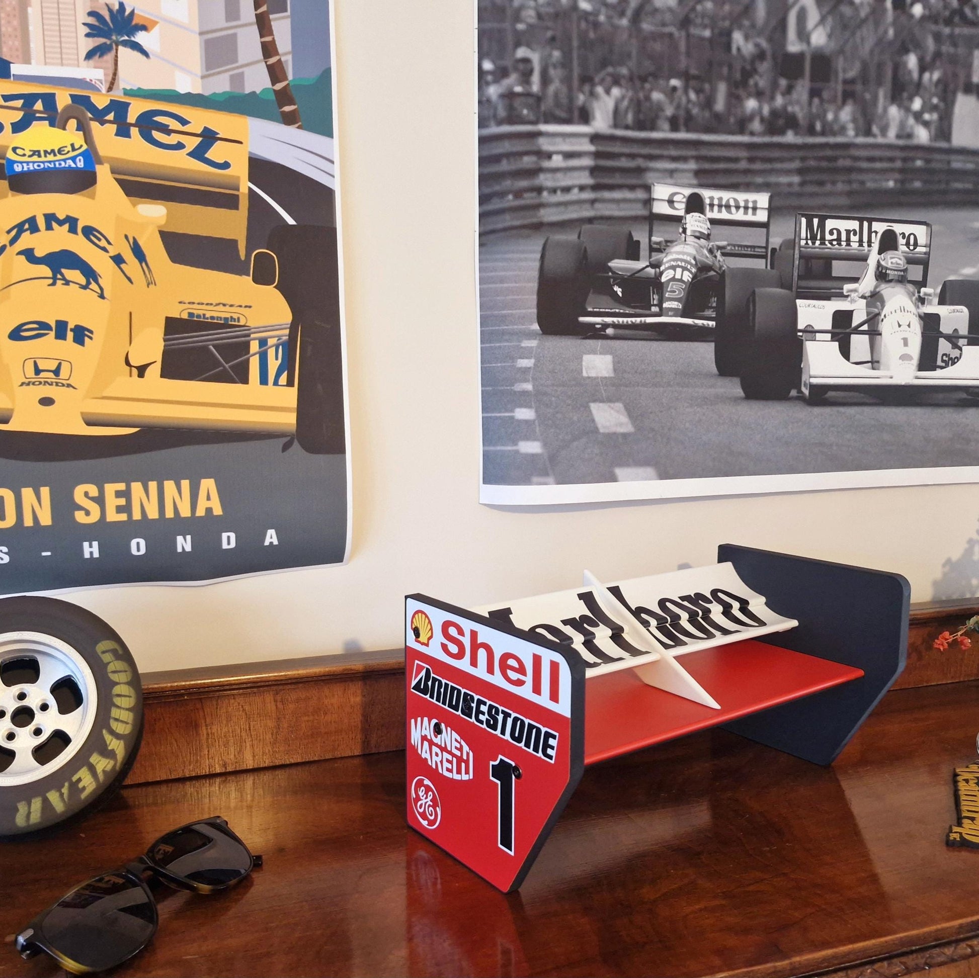 F1 Formula 1 McLaren MP4/ Senna Marlboro spoiler key holder replica storage solution for Motorsport fan gift display piece